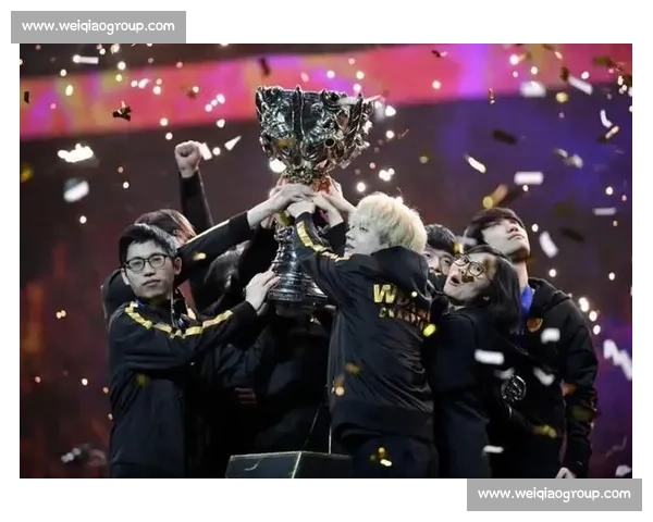 英雄联盟全球总决赛，召唤师峡谷的荣耀之战，冠军花落谁家！