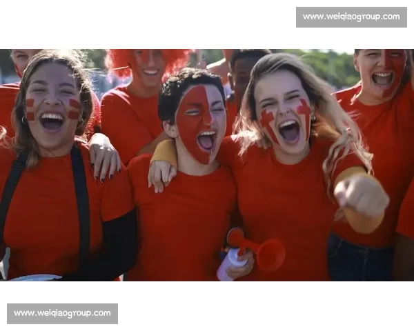 球迷狂欢夜！为支持的球队呐喊助威，世界杯的热情点燃全球！